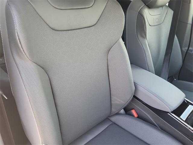 new 2025 Volkswagen ID.4 car, priced at $42,997