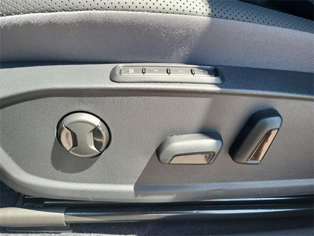 new 2025 Volkswagen ID.4 car, priced at $42,997