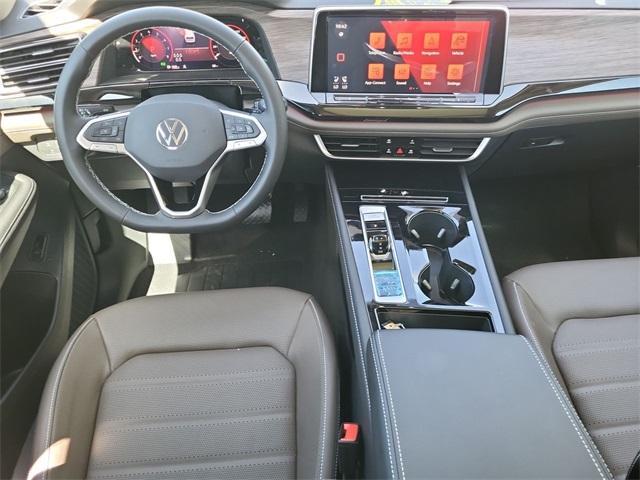new 2025 Volkswagen Atlas car, priced at $45,214