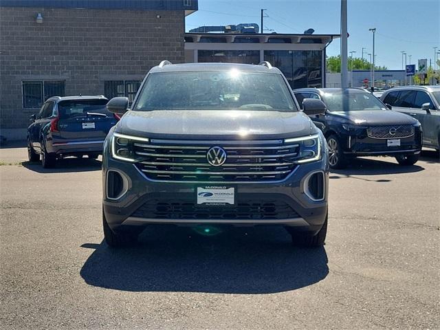 new 2025 Volkswagen Atlas car, priced at $45,214