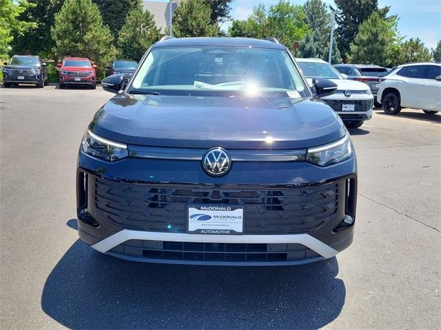 new 2025 Volkswagen Tiguan car, priced at $30,678