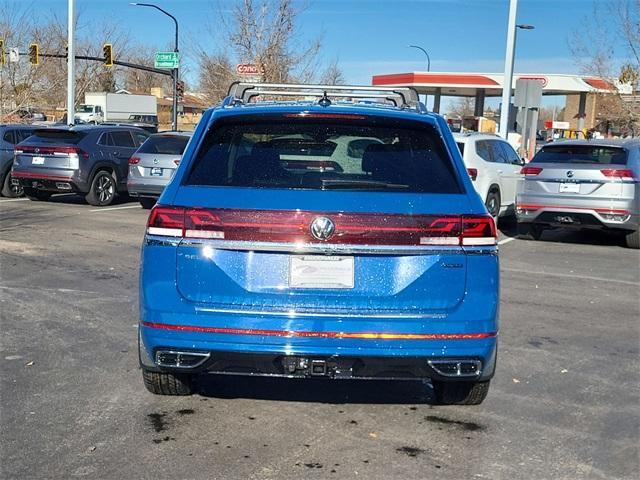 new 2025 Volkswagen Atlas car, priced at $52,078