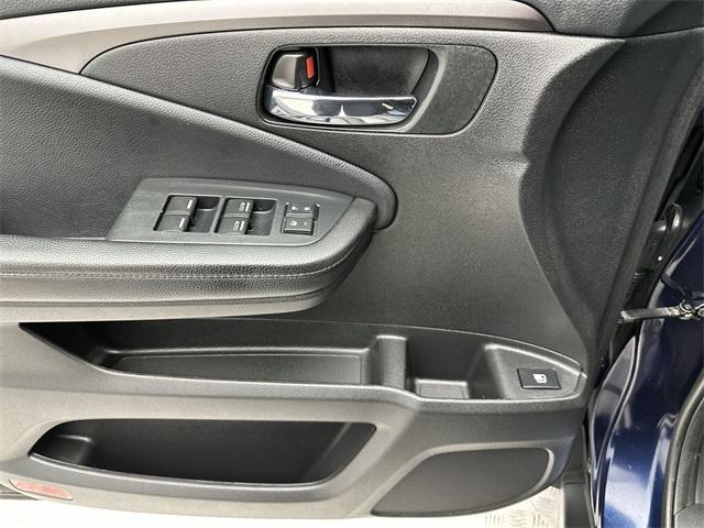 used 2022 Honda Pilot car, priced at $32,914