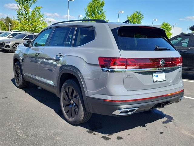 new 2025 Volkswagen Atlas car, priced at $42,951