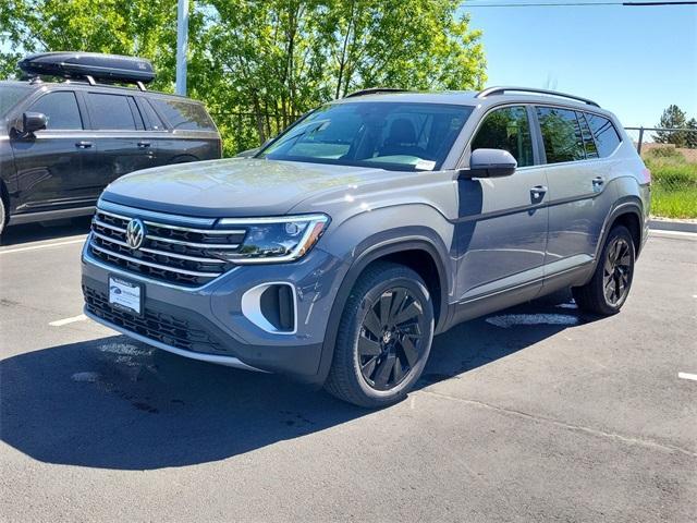 new 2025 Volkswagen Atlas car, priced at $42,951