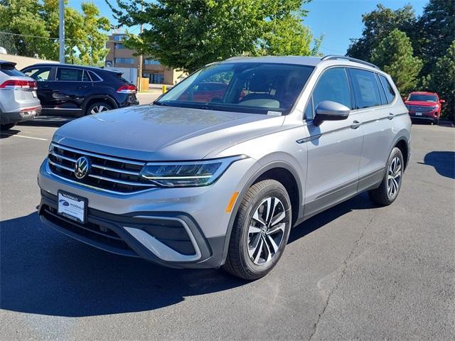 new 2024 Volkswagen Tiguan car, priced at $28,437