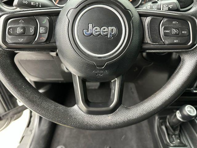 used 2021 Jeep Wrangler Unlimited car, priced at $27,234