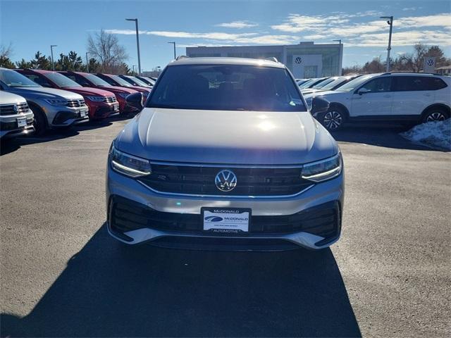 new 2024 Volkswagen Tiguan car, priced at $34,024