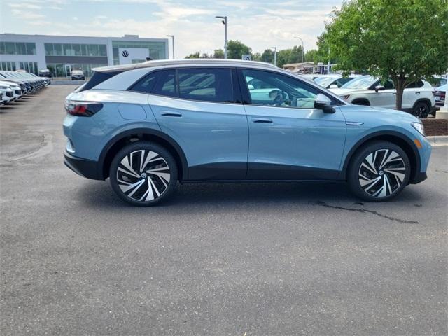 new 2025 Volkswagen ID.4 car, priced at $39,343