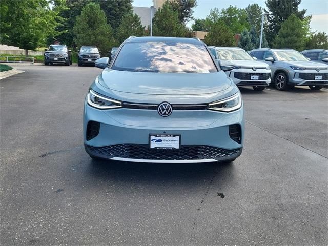 new 2025 Volkswagen ID.4 car, priced at $39,343