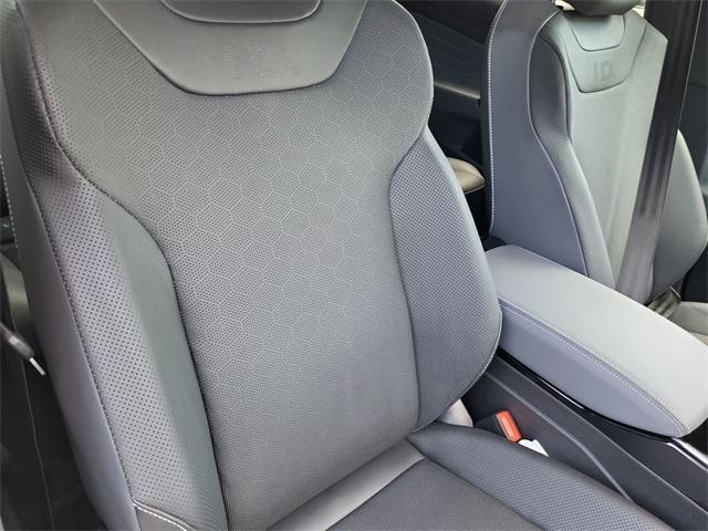 new 2025 Volkswagen ID.4 car, priced at $39,343