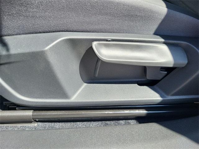 new 2025 Volkswagen ID.4 car, priced at $38,060