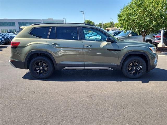 new 2025 Volkswagen Atlas car, priced at $42,109