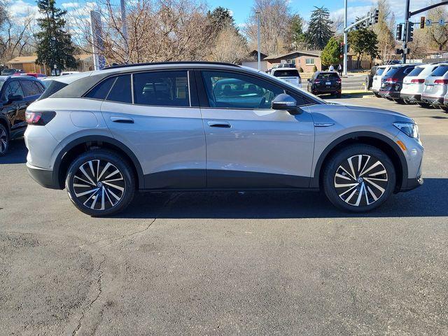 new 2025 Volkswagen ID.4 car, priced at $40,160
