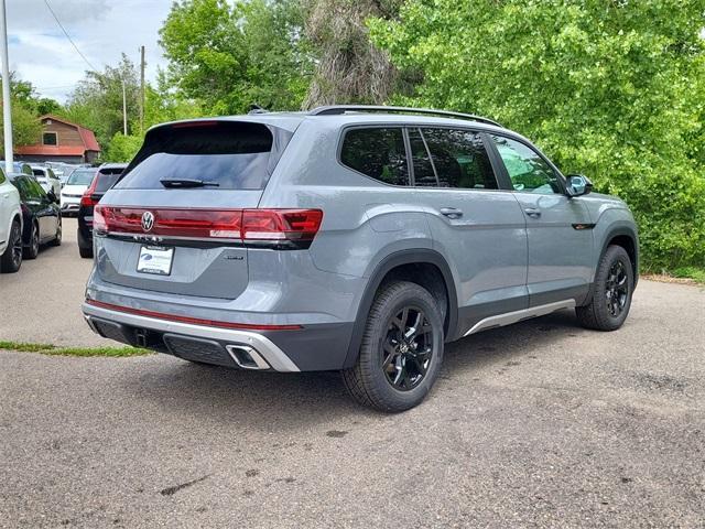 new 2025 Volkswagen Atlas car, priced at $44,253
