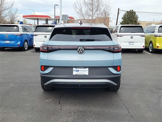 new 2025 Volkswagen ID.4 car, priced at $49,943