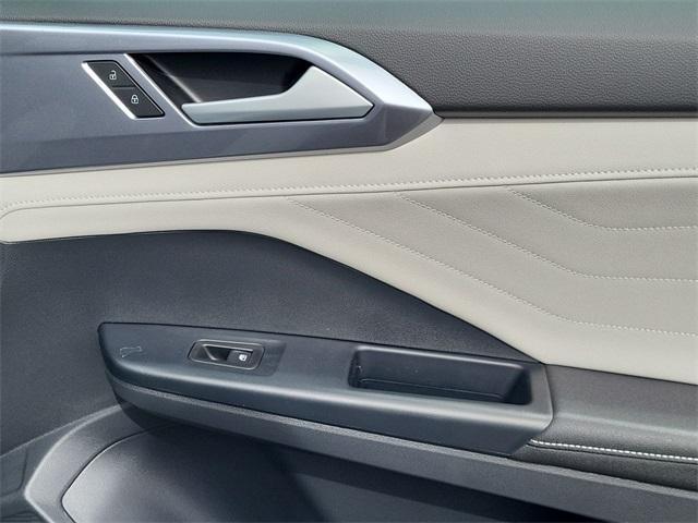 new 2025 Volkswagen Taos car, priced at $32,579
