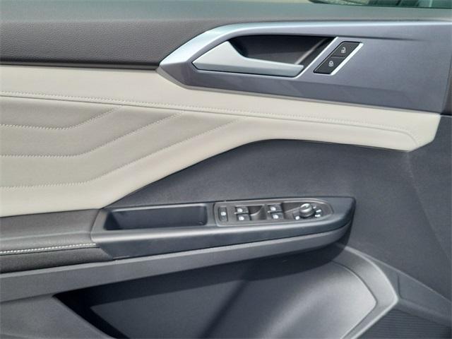 new 2025 Volkswagen Taos car, priced at $32,579