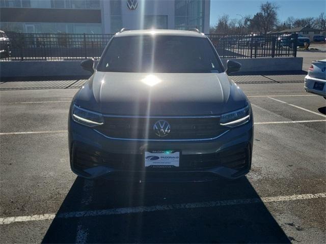 new 2024 Volkswagen Tiguan car, priced at $34,024