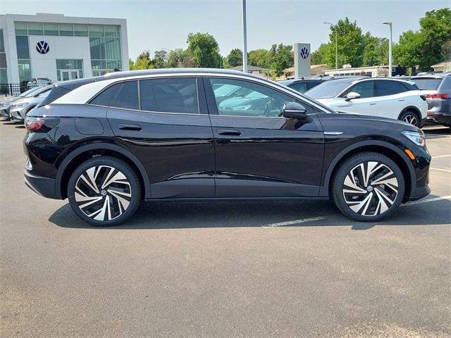 new 2025 Volkswagen ID.4 car, priced at $42,168