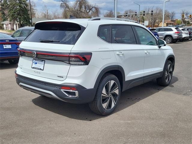 new 2025 Volkswagen Taos car