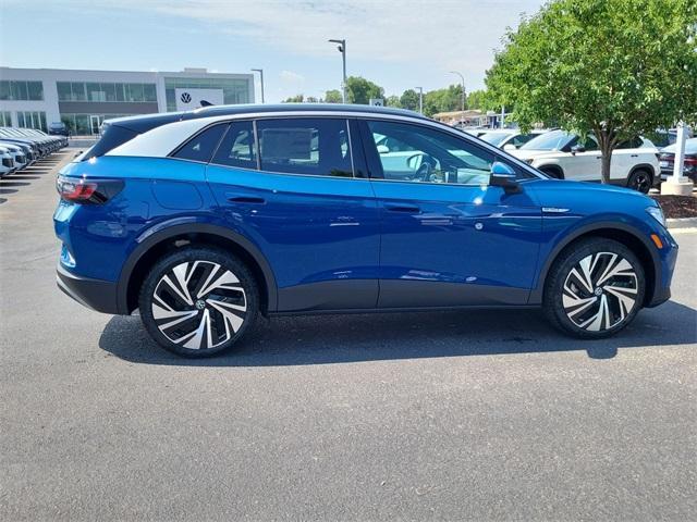 new 2025 Volkswagen ID.4 car, priced at $39,343