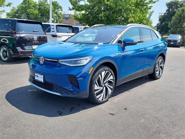 new 2025 Volkswagen ID.4 car, priced at $39,343