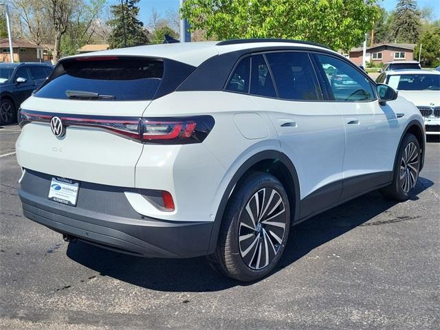 new 2025 Volkswagen ID.4 car, priced at $37,645