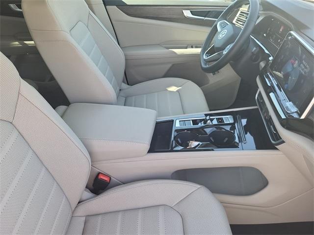 new 2025 Volkswagen Atlas car, priced at $46,277