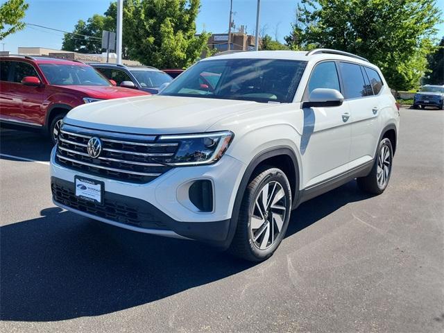 new 2024 Volkswagen Atlas car, priced at $40,151