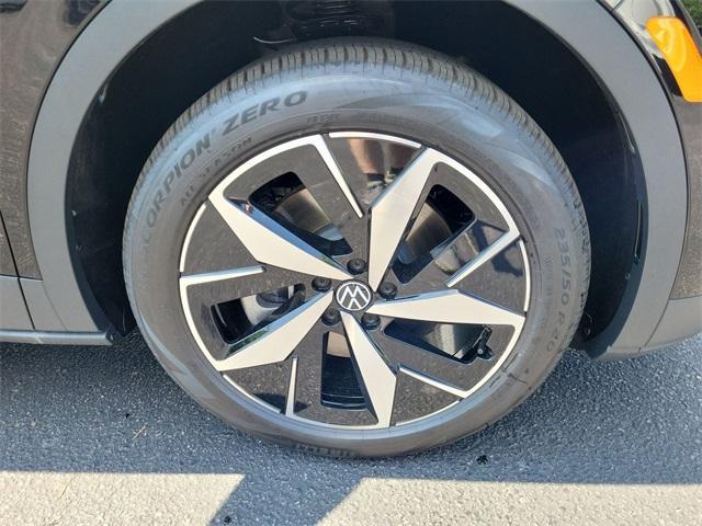 new 2025 Volkswagen ID.4 car, priced at $41,497