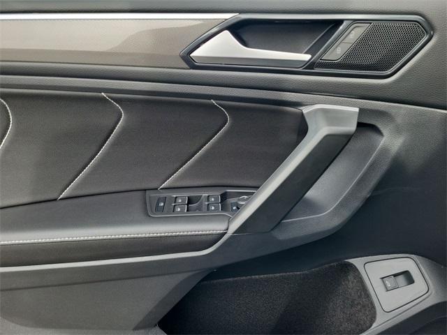 new 2024 Volkswagen Tiguan car, priced at $33,016