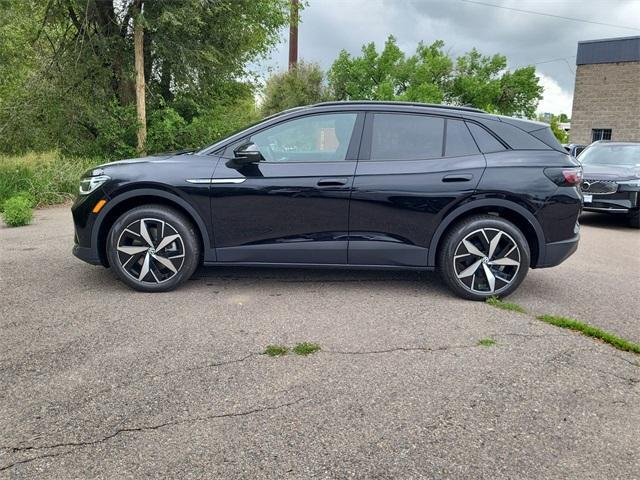 new 2025 Volkswagen ID.4 car, priced at $39,497