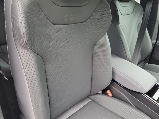 new 2025 Volkswagen ID.4 car, priced at $39,497