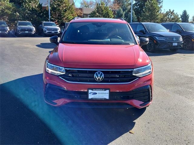 new 2024 Volkswagen Tiguan car, priced at $34,403