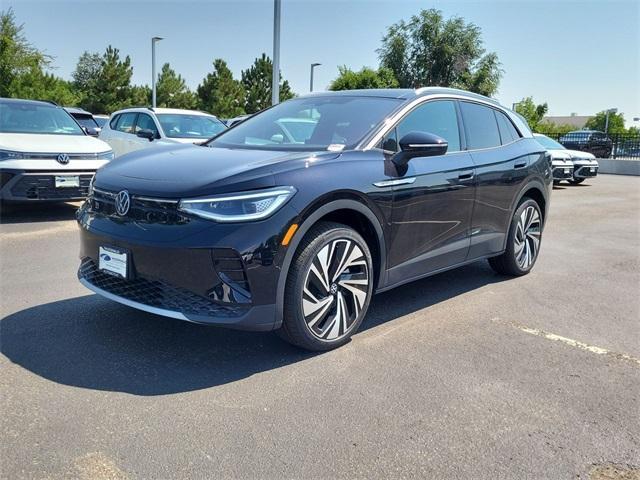 new 2025 Volkswagen ID.4 car, priced at $41,843