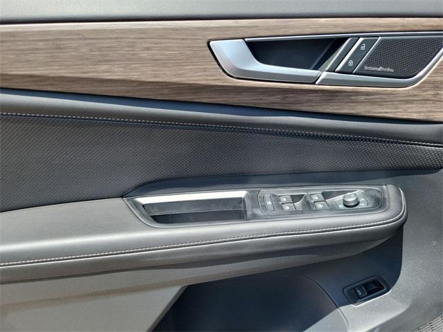 new 2025 Volkswagen Atlas car, priced at $51,714
