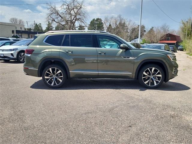 new 2025 Volkswagen Atlas car, priced at $51,714