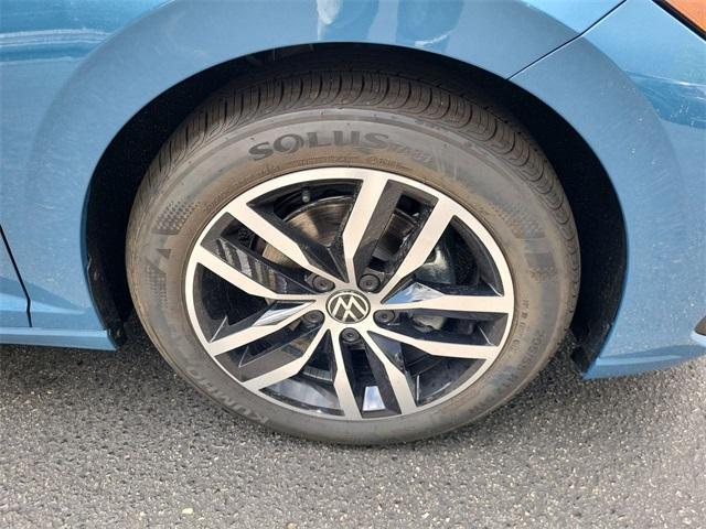 new 2025 Volkswagen Jetta car, priced at $26,905