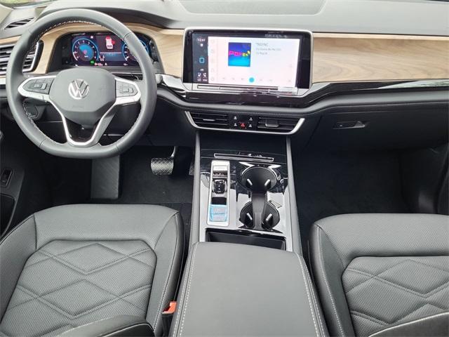 new 2025 Volkswagen Atlas car, priced at $40,746