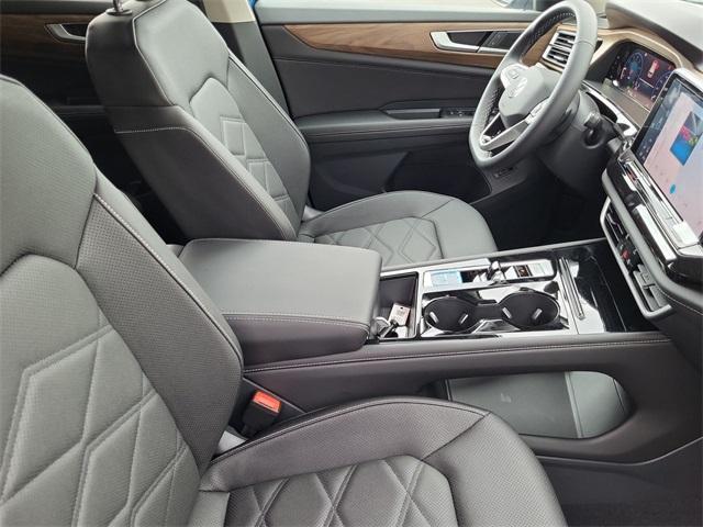 new 2025 Volkswagen Atlas car, priced at $40,746