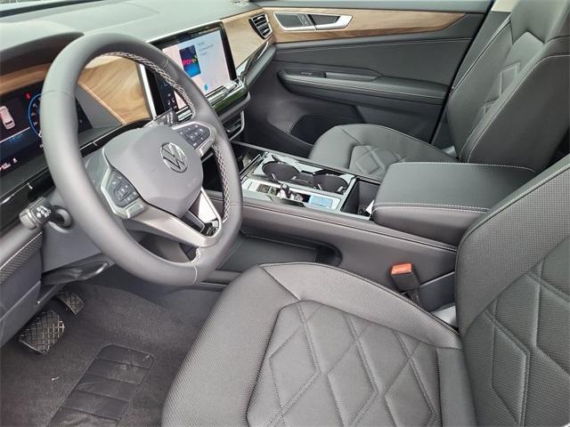 new 2025 Volkswagen Atlas car, priced at $40,746