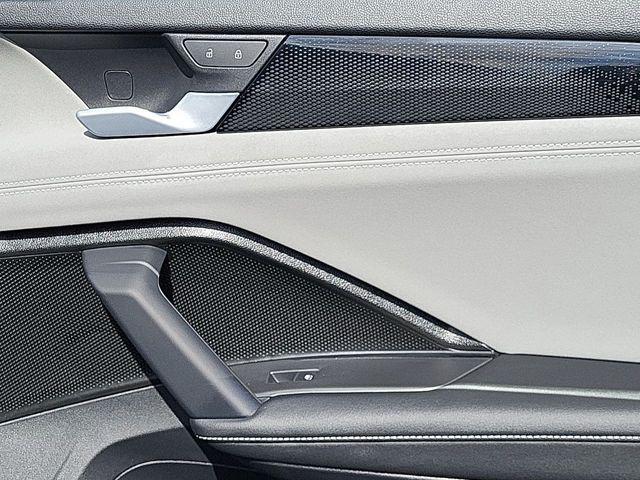 new 2025 Volkswagen Tiguan car, priced at $32,989