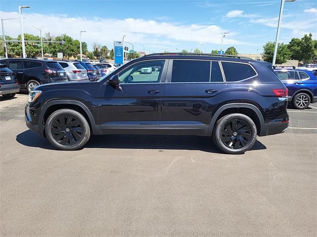 new 2024 Volkswagen Atlas car, priced at $40,663