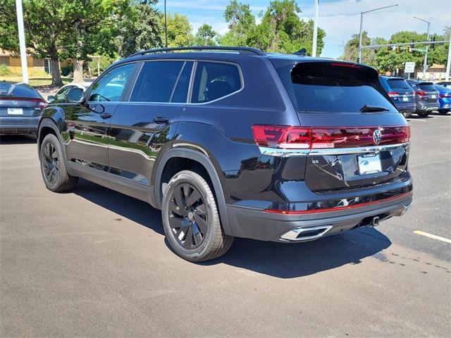 new 2024 Volkswagen Atlas car, priced at $40,663