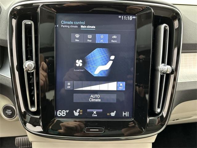 used 2020 Volvo XC40 car, priced at $24,499
