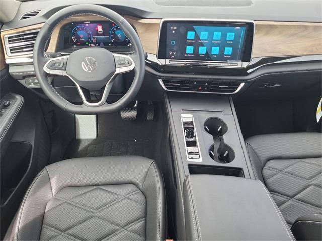 new 2025 Volkswagen Atlas car, priced at $38,211