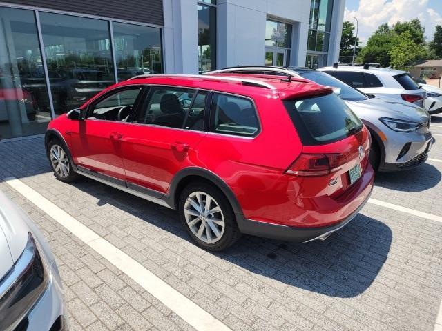 used 2017 Volkswagen Golf Alltrack car, priced at $16,600