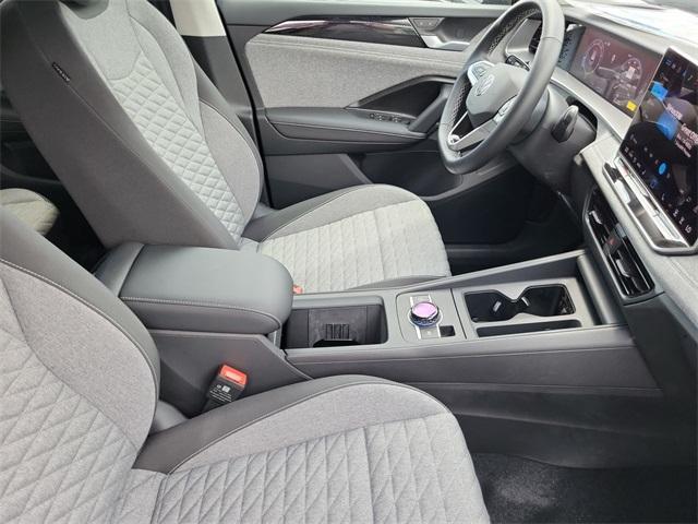 new 2025 Volkswagen Tiguan car, priced at $30,922