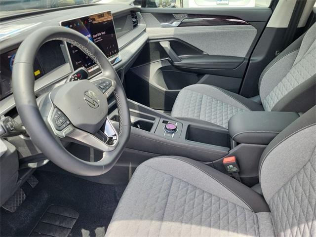 new 2025 Volkswagen Tiguan car, priced at $30,922
